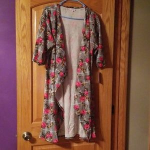 NWT lularoe Medium Shirley
